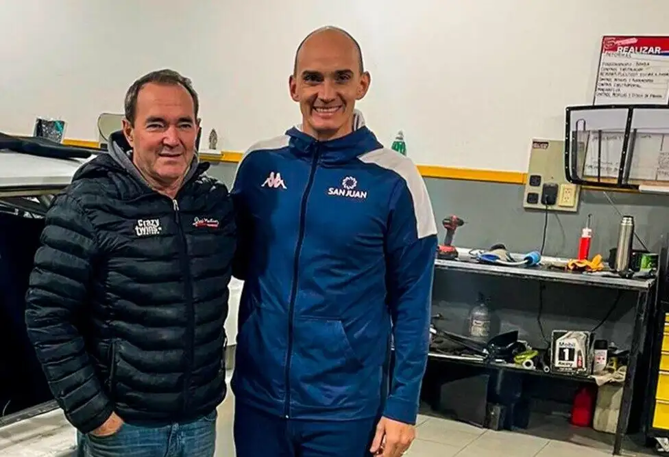 Della Motta, con el Ford que dejó el “Tanito”