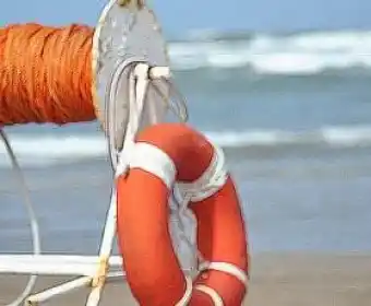 Villa Gesell: Aumento del 28% y mejoras laborales para los guardavidas