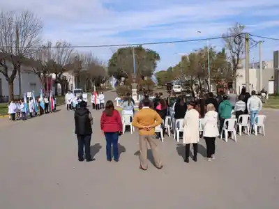 Hernández rindió homenaje al General San Martín en un acto conmemorativo