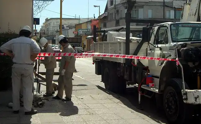 Un empleado de la cooperativa recibió una descarga eléctrica