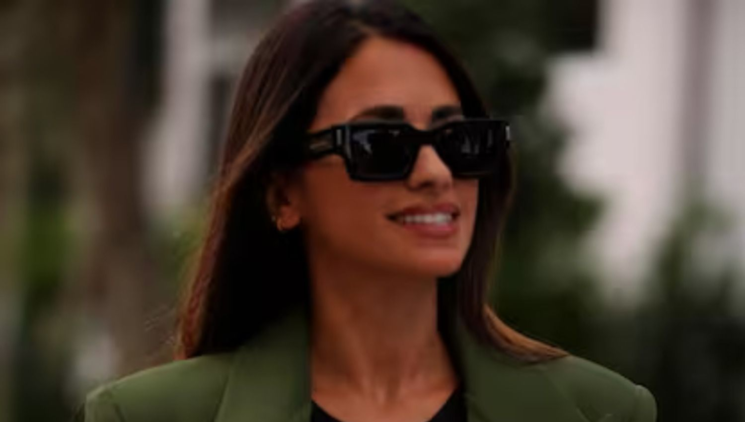 Cuánto salió este increíble look que lució Antonella Roccuzzo para viajar en Miami