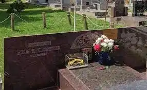 Profanaron las tumbas de Menem y su hijo en el Cementerio Islámico