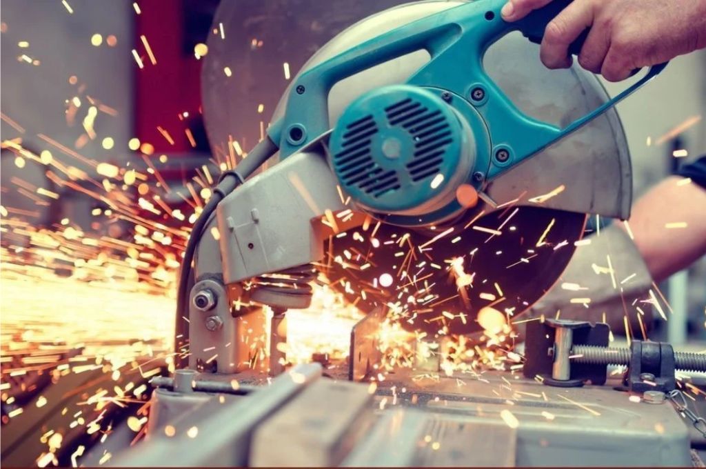 El uso de la capacidad instalada apenas supera el 45%.