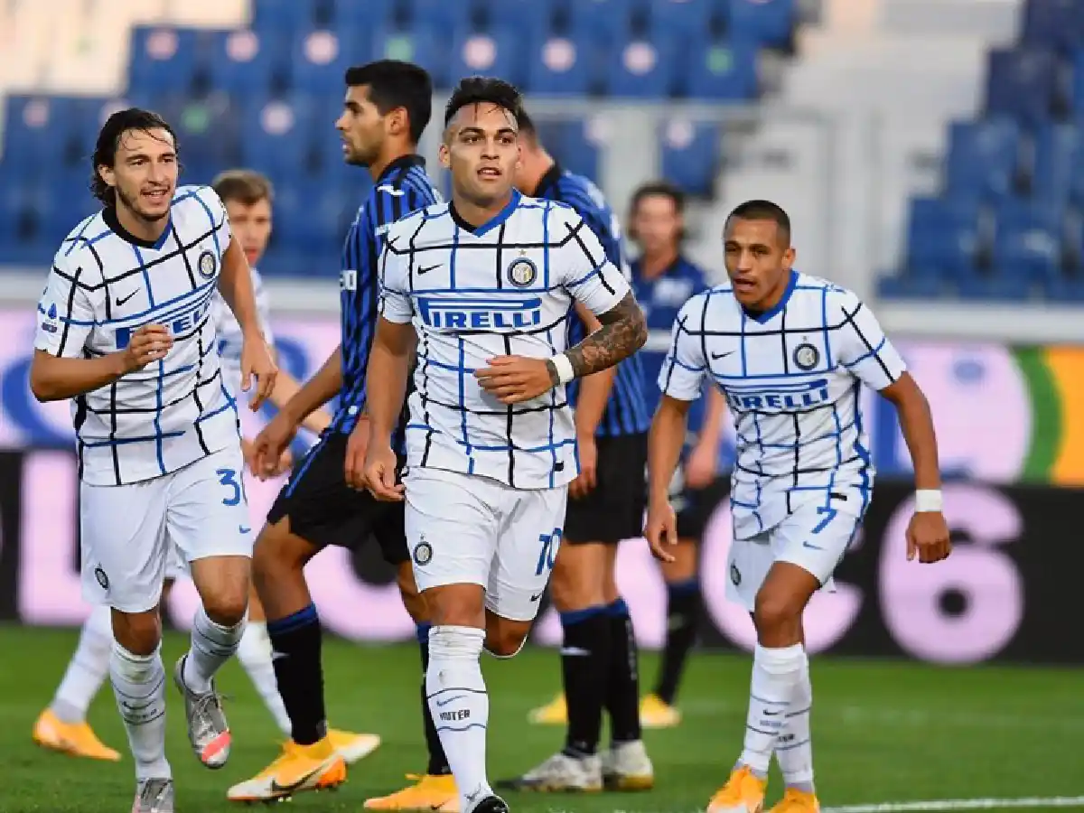 Lautaro Martínez se anotó en la red en el empate de Inter