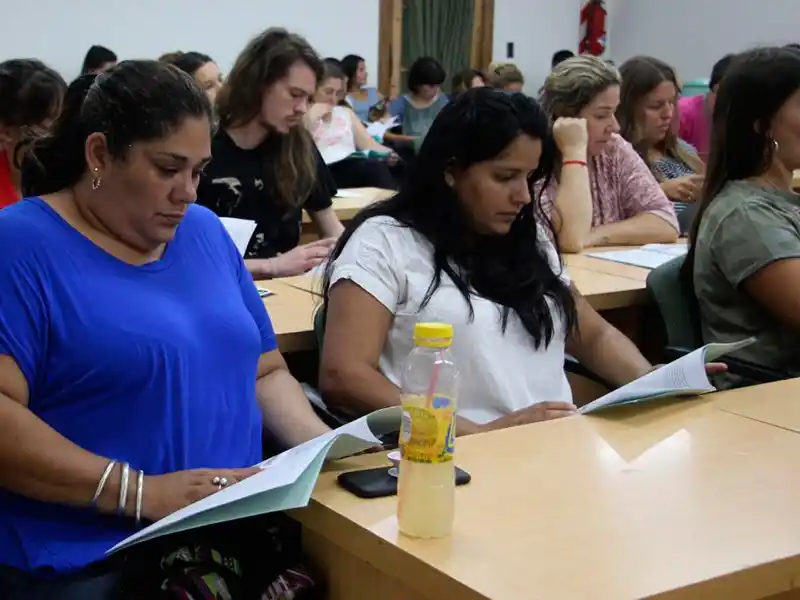 Prorrogan la inscripción al escalafonamiento interno de Acompañantes Personalizados