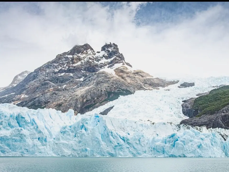 Bordet anunció que votará en contra de la reforma de la ley de glaciares y pidió “rigor técnico y consenso federal”