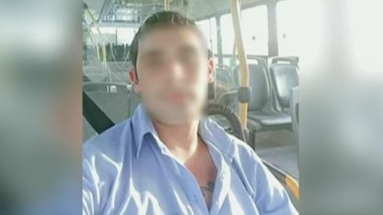 Colectivero raptó a una chica y ella saltó por la ventanilla para escapar