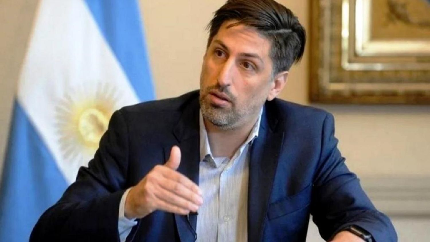 Trotta: “Estamos trabajando para volver a las aulas antes de fin de año", aseguró ministro de Educación