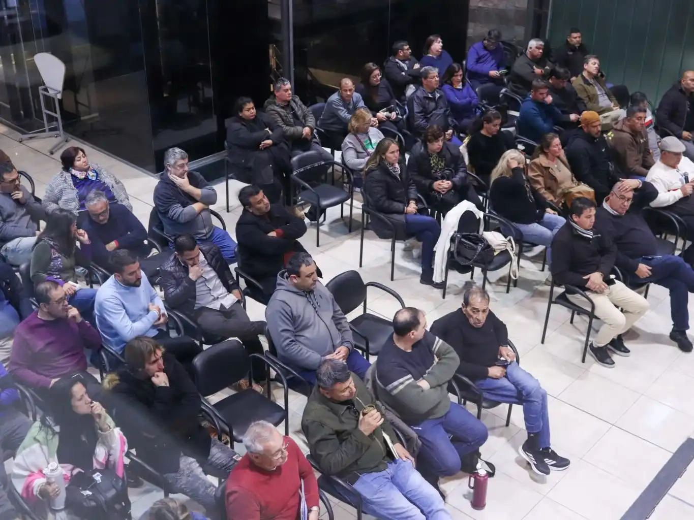 Plenario de secretarios generales de los 39 sindicatos que componen la Festram. Foto: Festram.