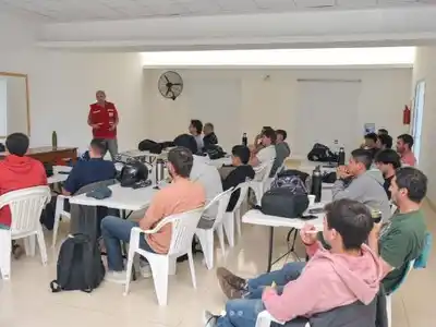 Cierre del año académico: avances, prácticas y nuevos egresados en Cruz Roja Gualeguay