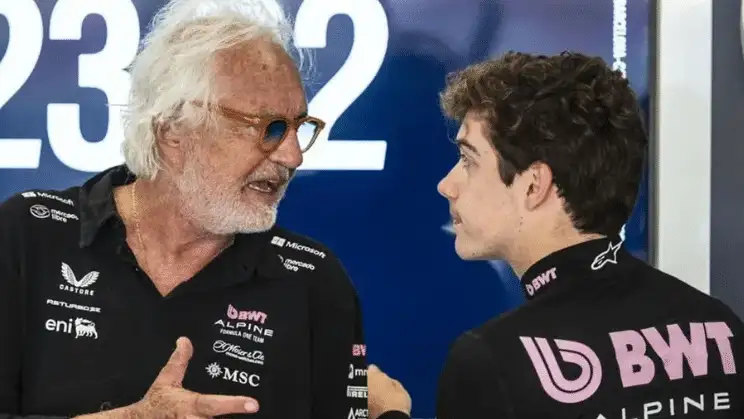 Flavio Briatore junto a Franco Colapinto.