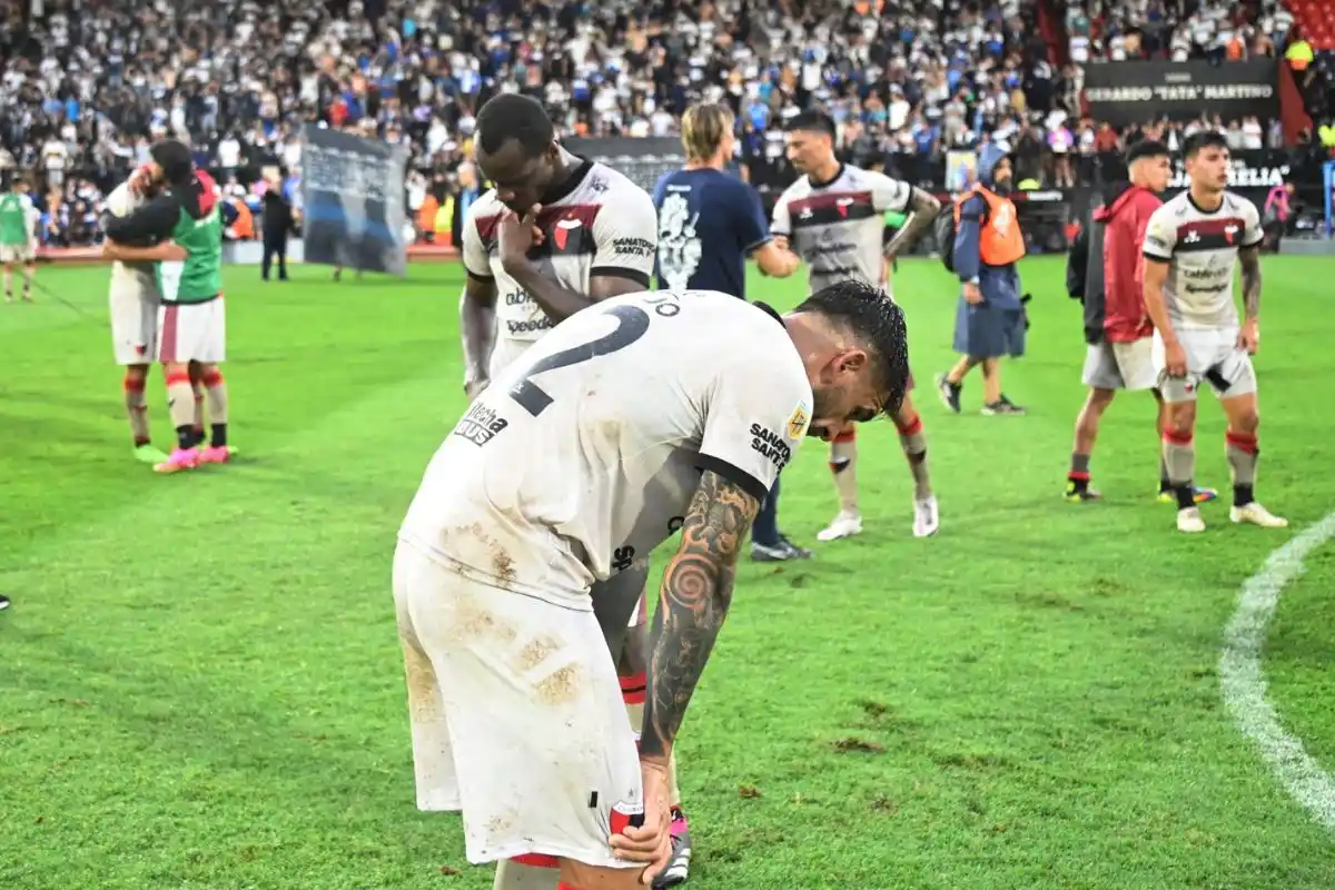 Colón tuvo aproximaciones, pero sin generar peligro. Foto: Fernando Nicola