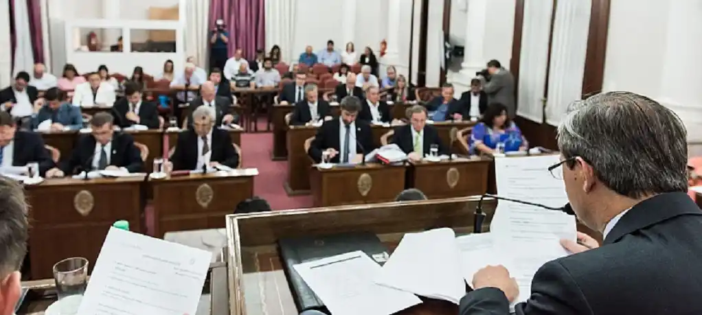 Obtuvo media sanción a la inembargabilidad de las cuentas sueldos para trabajadores públicos