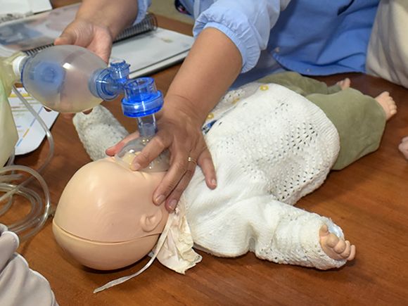 Más de 120 profesionales de salud se capacitaron en cuidados a recién nacidos de riesgo