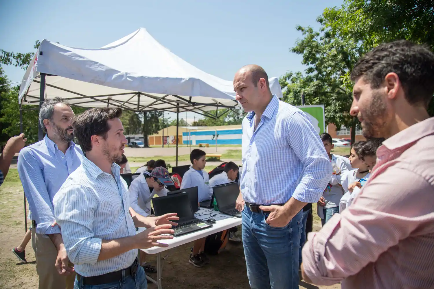 Inclusión digital en Quilmes: El municipio se sumó al programa Wi-Fi Provincia