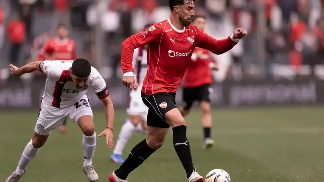 Ávalos, de Independiente, es el máximo goleador del campeonato.
