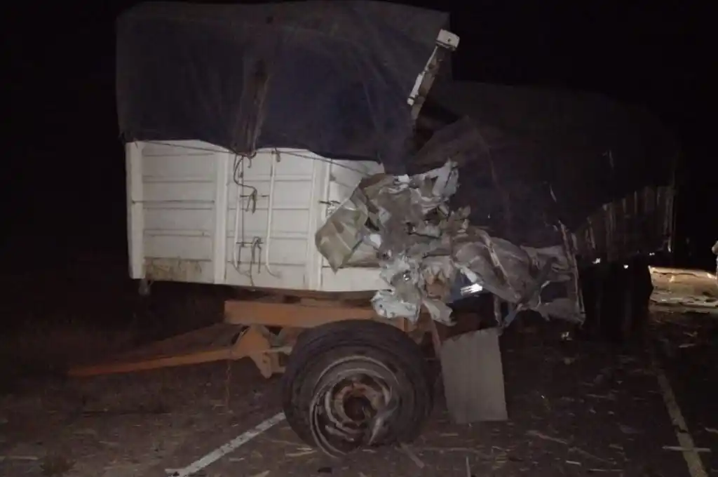 Un camionero murió tras un choque frontal contra otro camión en San Rafael