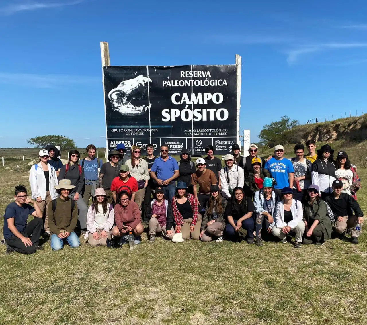 El Museo Paleontológico recibió a estudiantes de la Universidad de La Plata