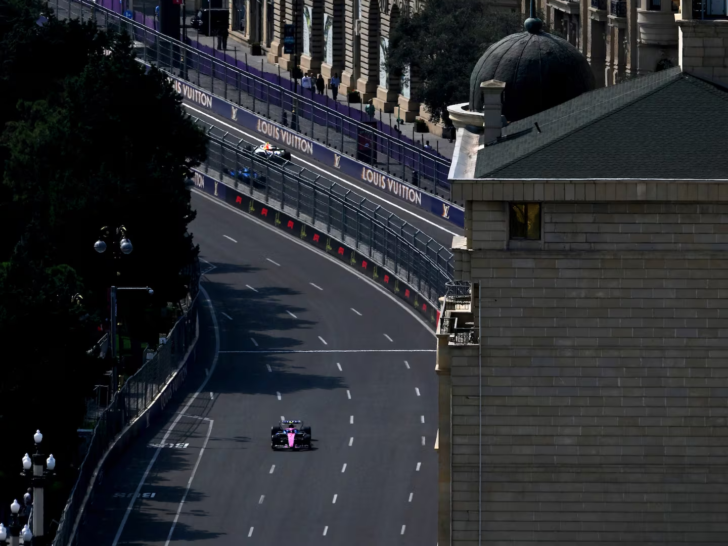 Colapinto fue 20° en la segunda tanda de entrenamientos en Bakú, Foto:X@AlpineF1Team