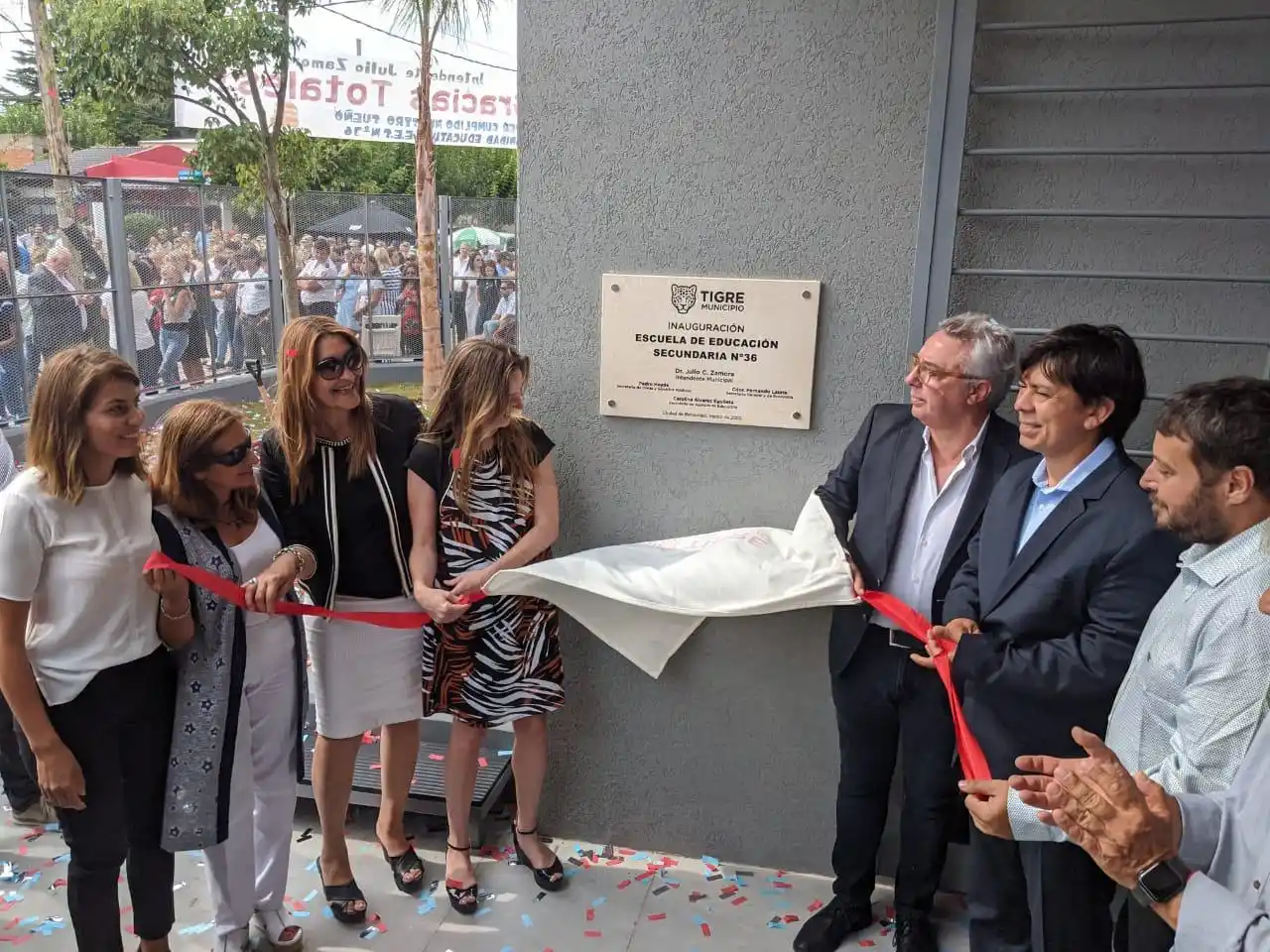 Tigre: Julio Zamora inauguró una escuela secundaria junto a la ministra Agustina Vila