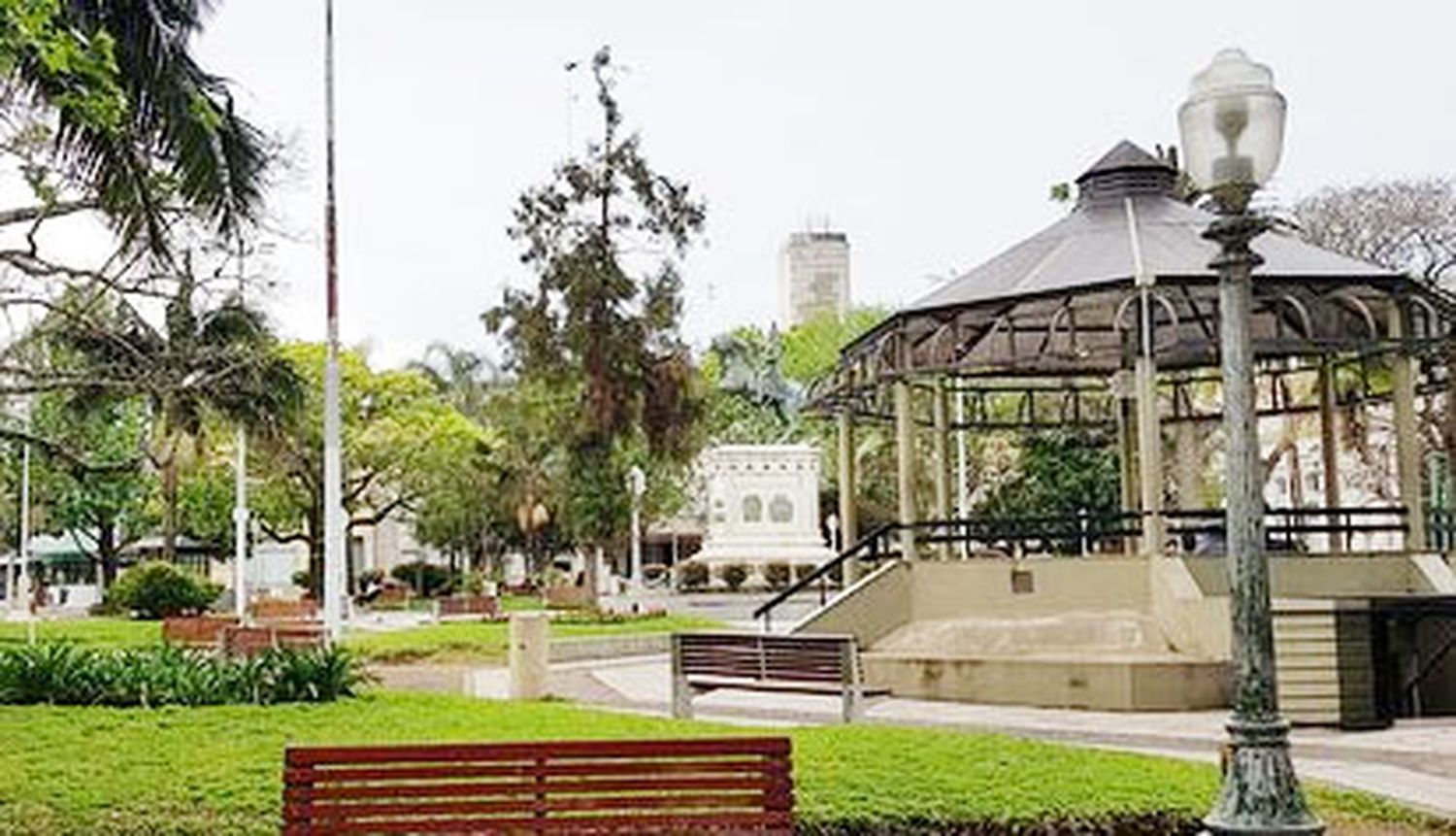 Lecturas en la plaza: un encuentro para compartir la pasión literaria