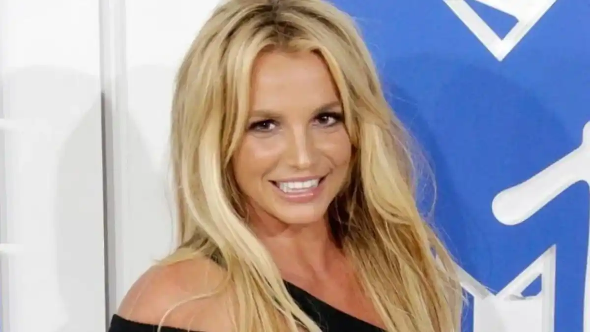 Britney Spears publica fotos desnuda y se vuelve tendencia