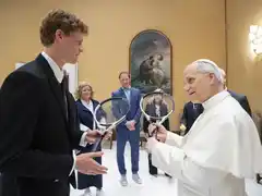 Mirá el video del encuentro entre el Papa León XIV y Sinner