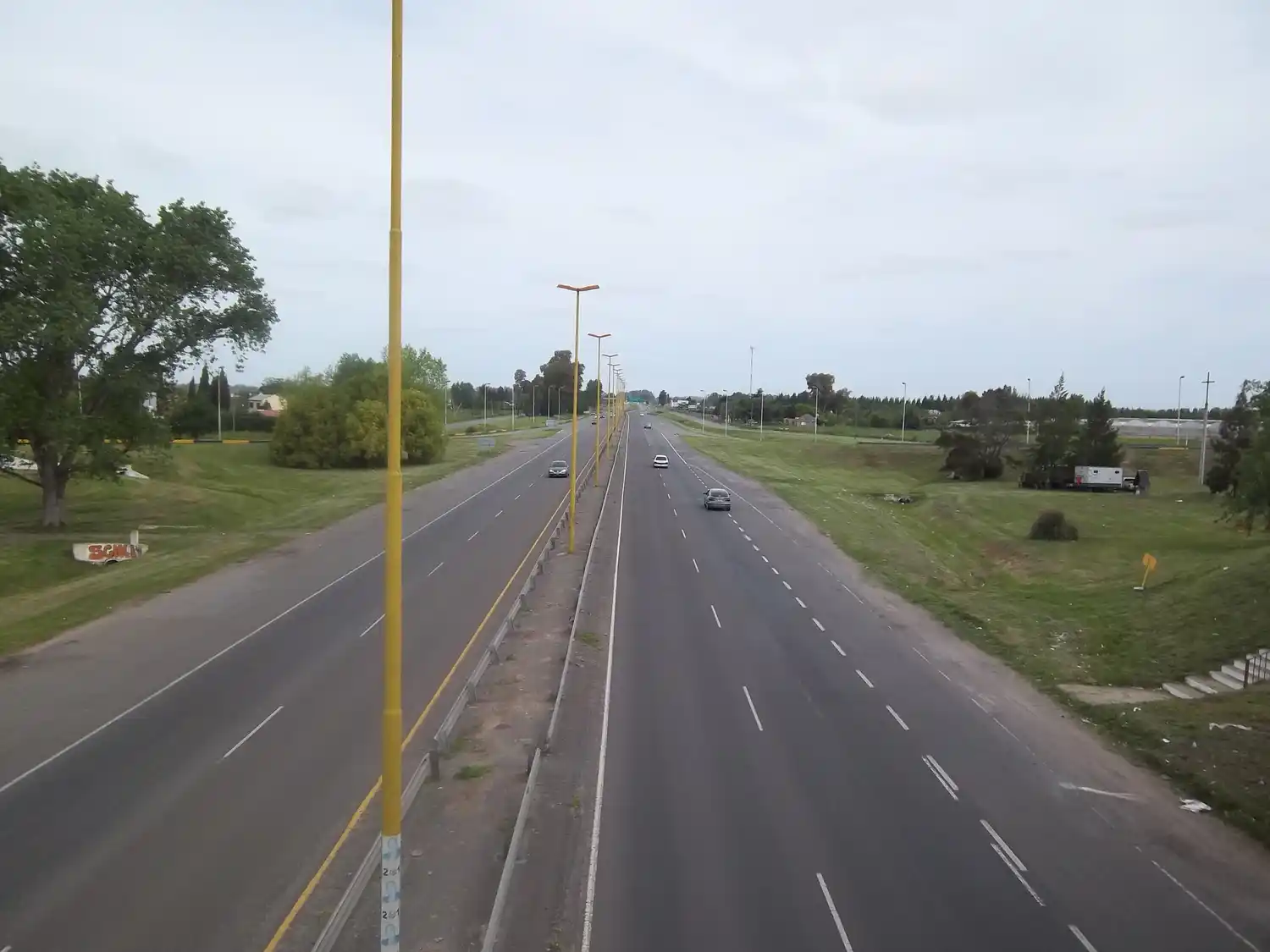 Negrelli criticó a Scioli por los servicios de la Autovía 2