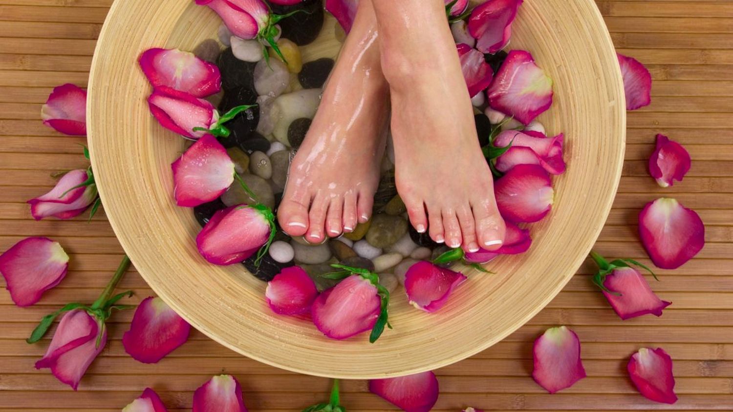 Remedio casero para eliminar mal olor y hongos de los pies (+Receta)