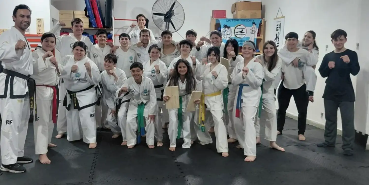 Taekwondo: el Instituto Juche organiza una matiné en el Club Huincaló para viajar a San Luis