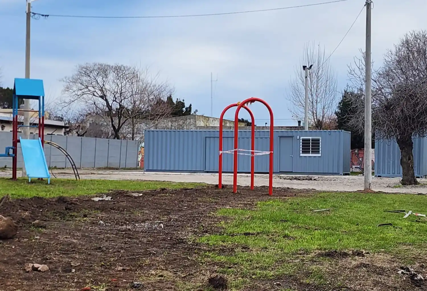 Buscan fijar la fecha de inauguración en Rivadavia 250 la próxima semana.