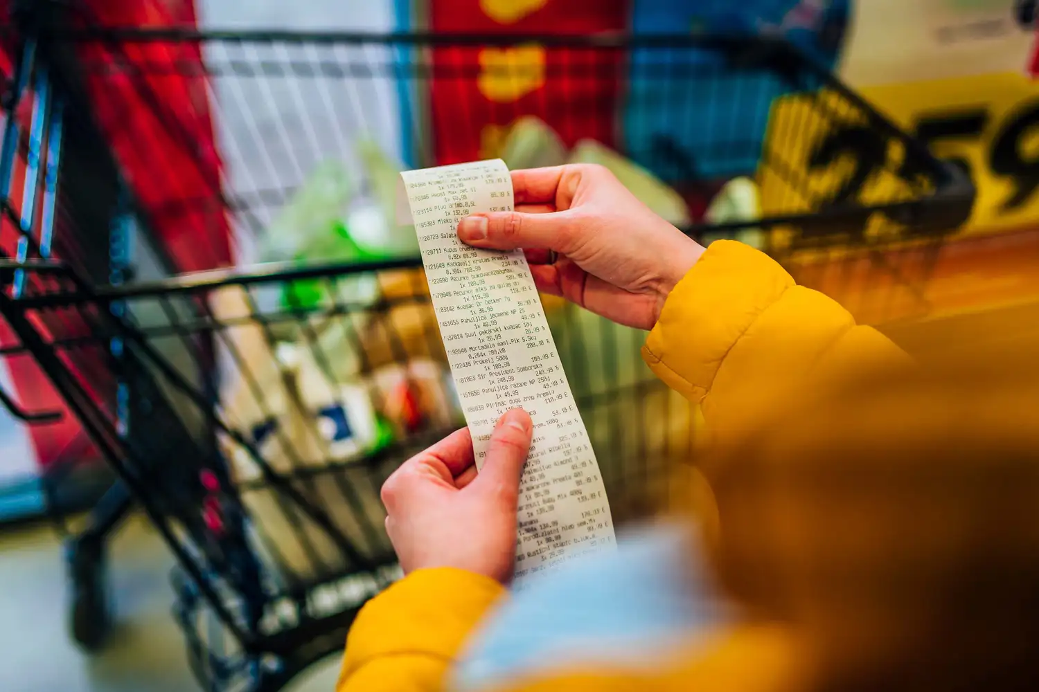 La inflación de junio fue del 1,6% y acumuló un 39,4% interanual, según el INDEC