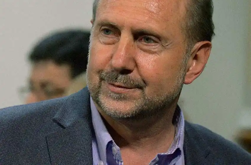 Omar Perotti: «Vamos a congelar las tarifas eléctricas»