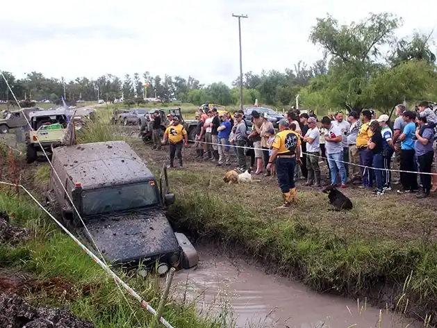 A puro barro y camaradería: Gualeguay vive el 8º Encuentro Nacional de Jeeperos