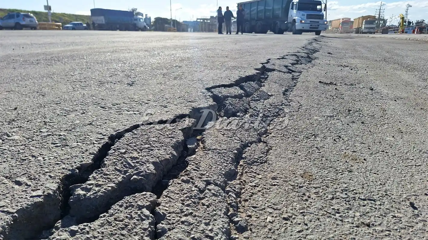 Puerto Quequén: el Consorcio hará un repavimentado en el sector del Sitio 10