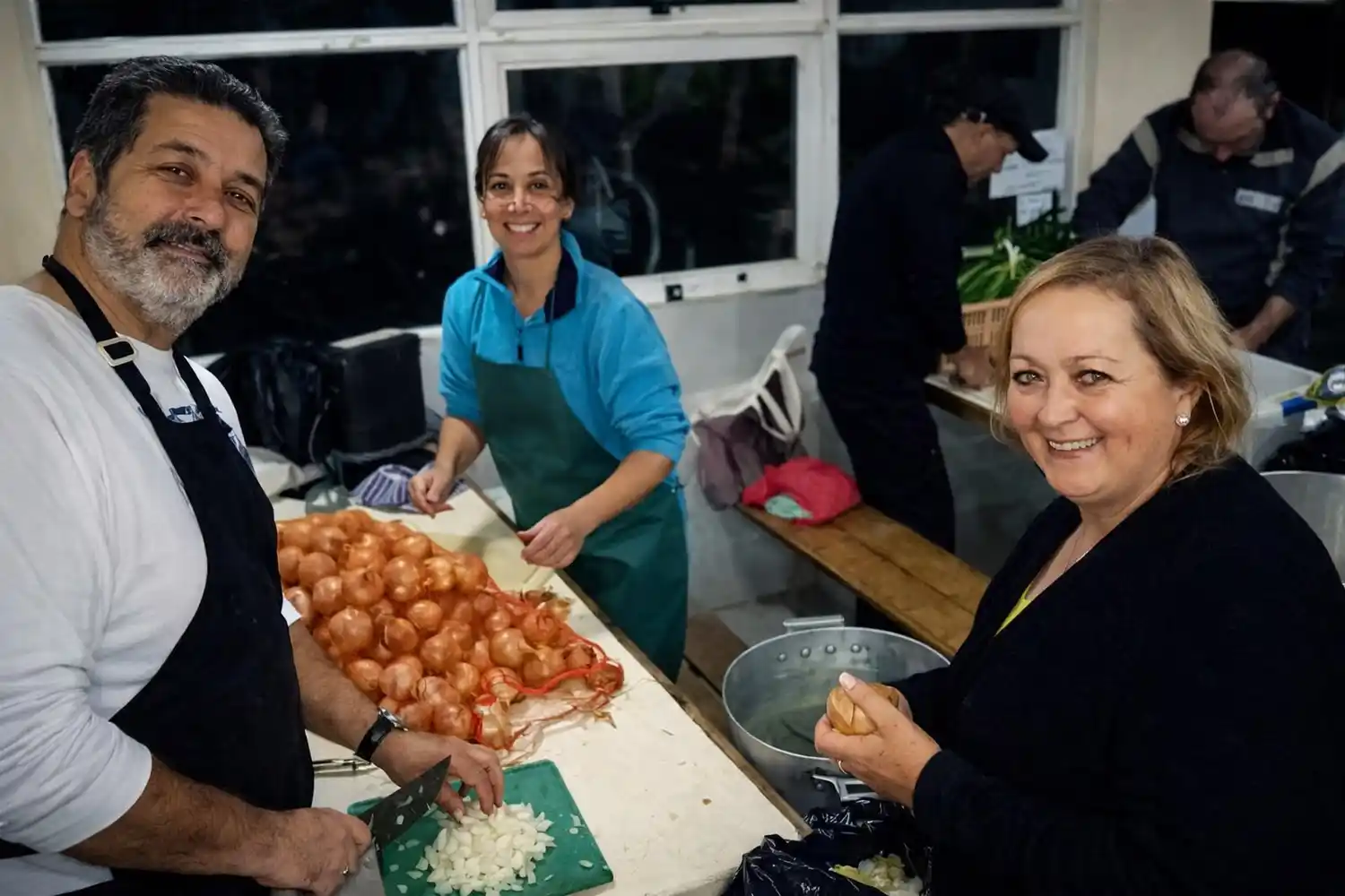El tradicional locro se realiza desde 1991.