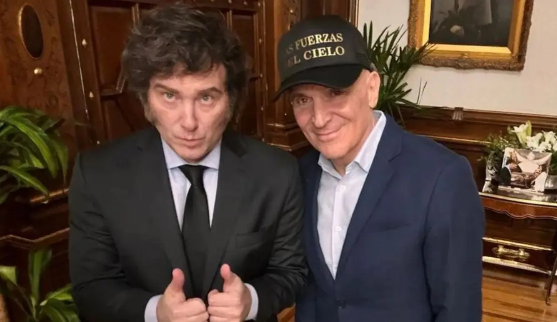 Javier Milei salió en defensa de Espert. Ilustrativa