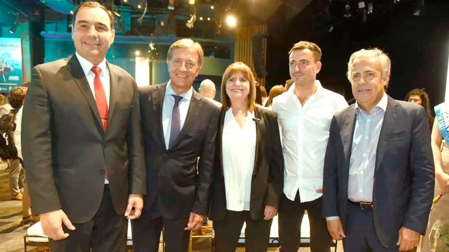 El radicalismo se prepara para su propia interna entre el Grupo Malbec y la conducción nacional