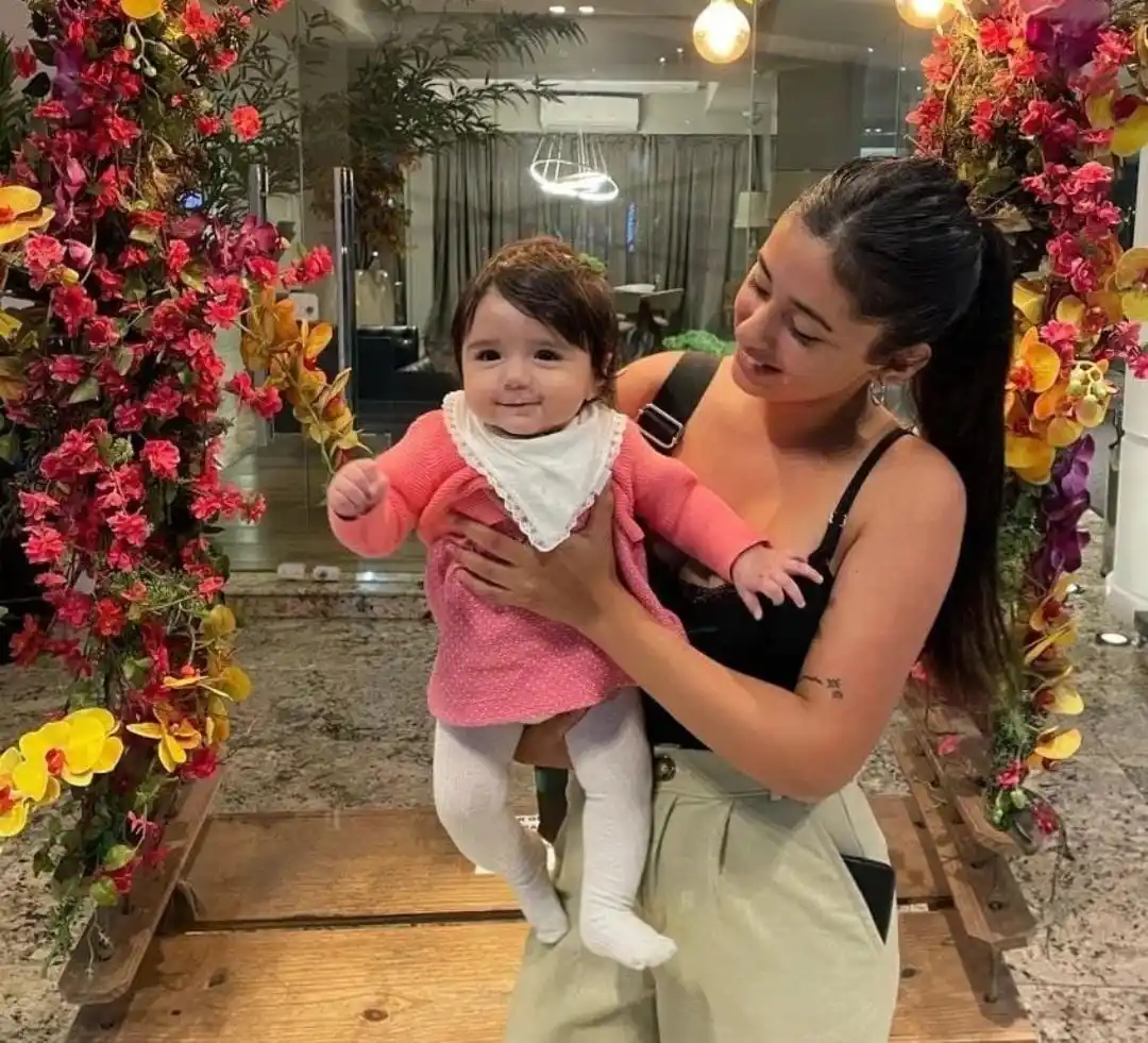 Los conmovedores posteos de la embarazada accidentada desde el hospital Centenario