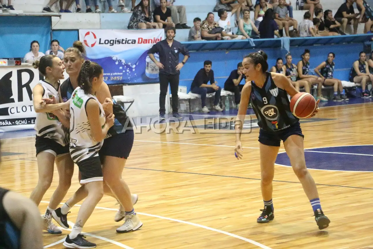 Claro triunfo de Juventud y derrota de Central en el inicio de los playoffs