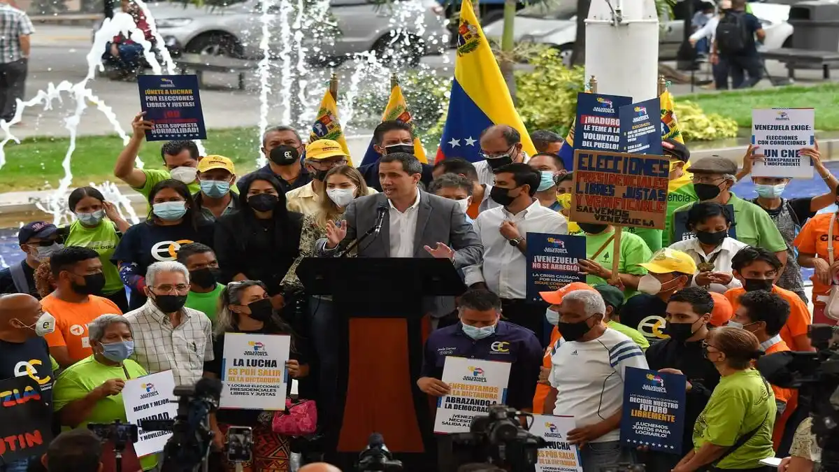 «NUDOS Y TRABAS» en la oposición impiden que se conozca el reglamento de las primarias