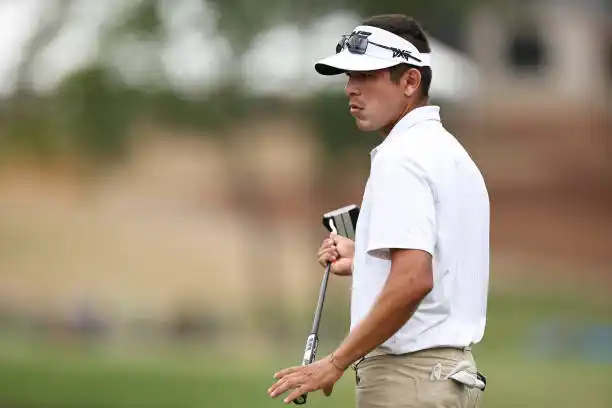 Núñez y Goya se presentan en California