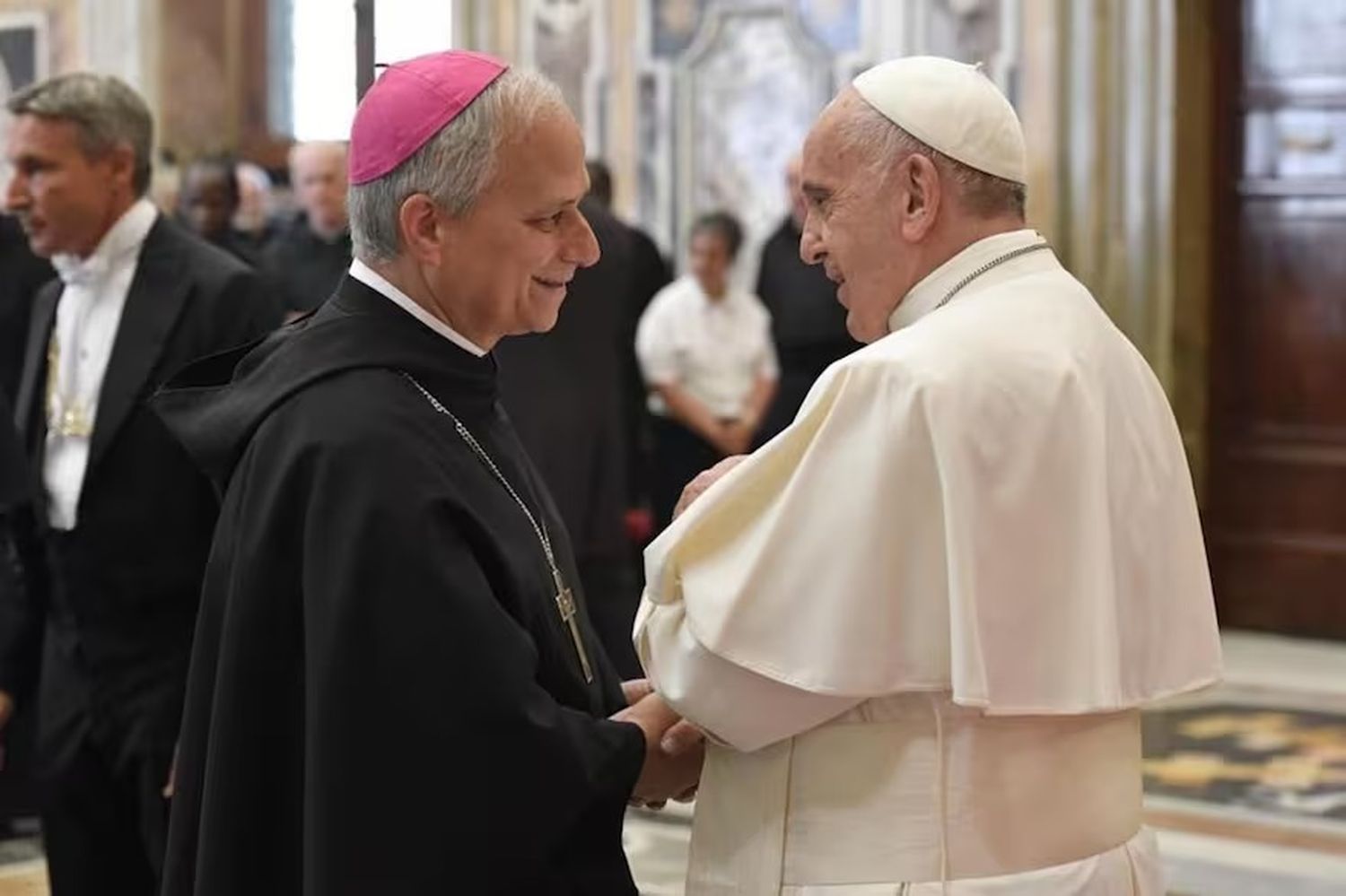 León XIV y Francisco
