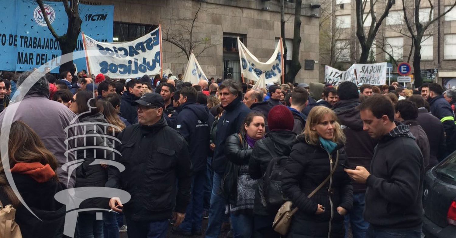 Municipales anunciaron un paro para este lunes