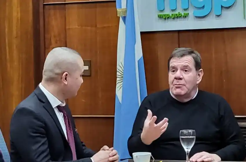 Montenegro se reunió con el representante de la comunidad china local