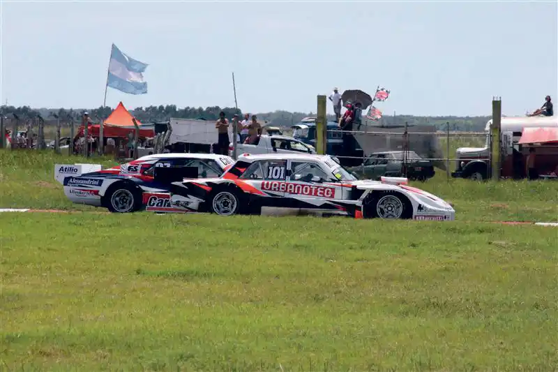 En su debut, Sebastián Reynoso se subió al podio del TC Pista Mouras