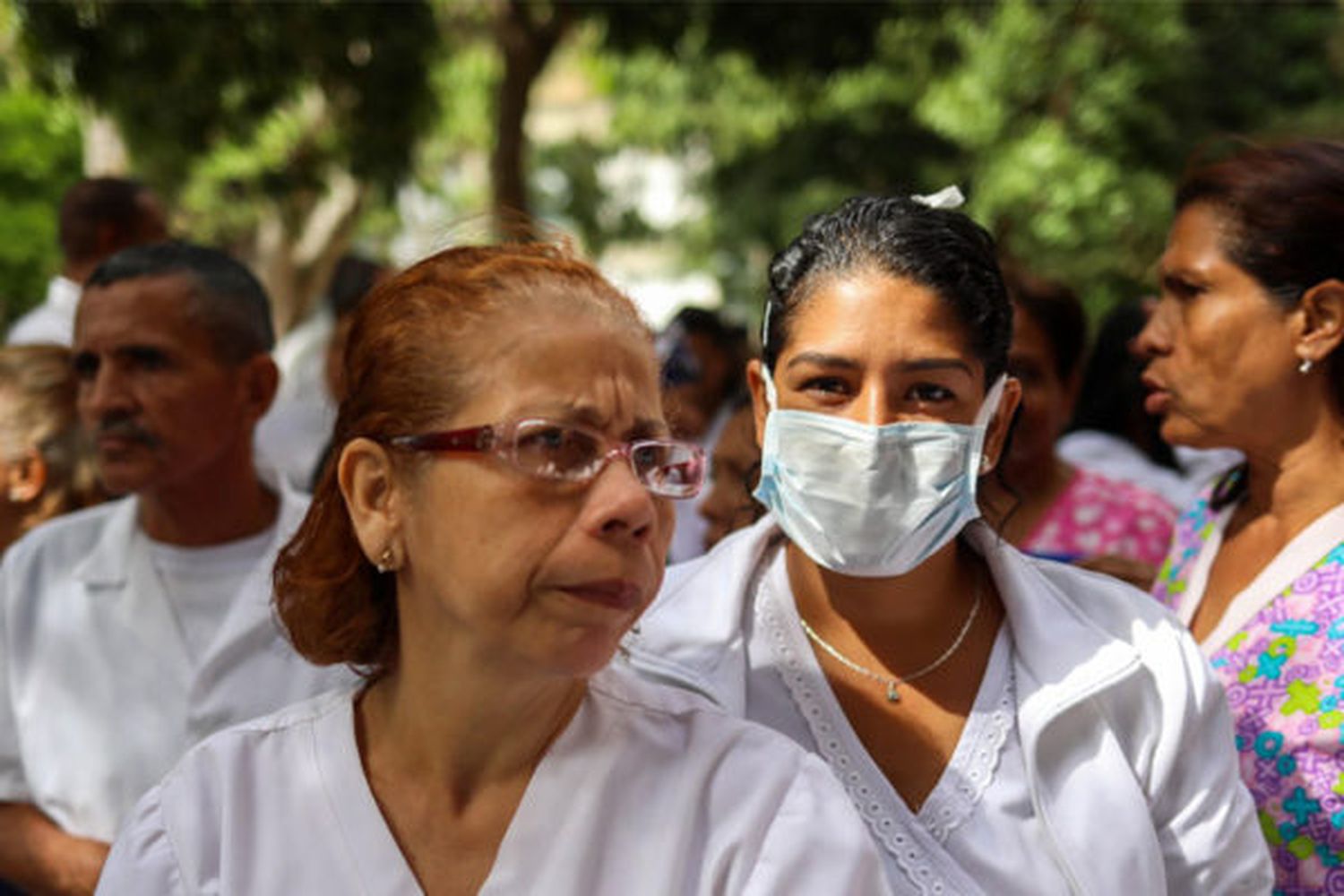 EN ALTO RIESGO: enfermeras en Venezuela condenadas a la POBREZA EXTREMA, según Amnistía Internacional