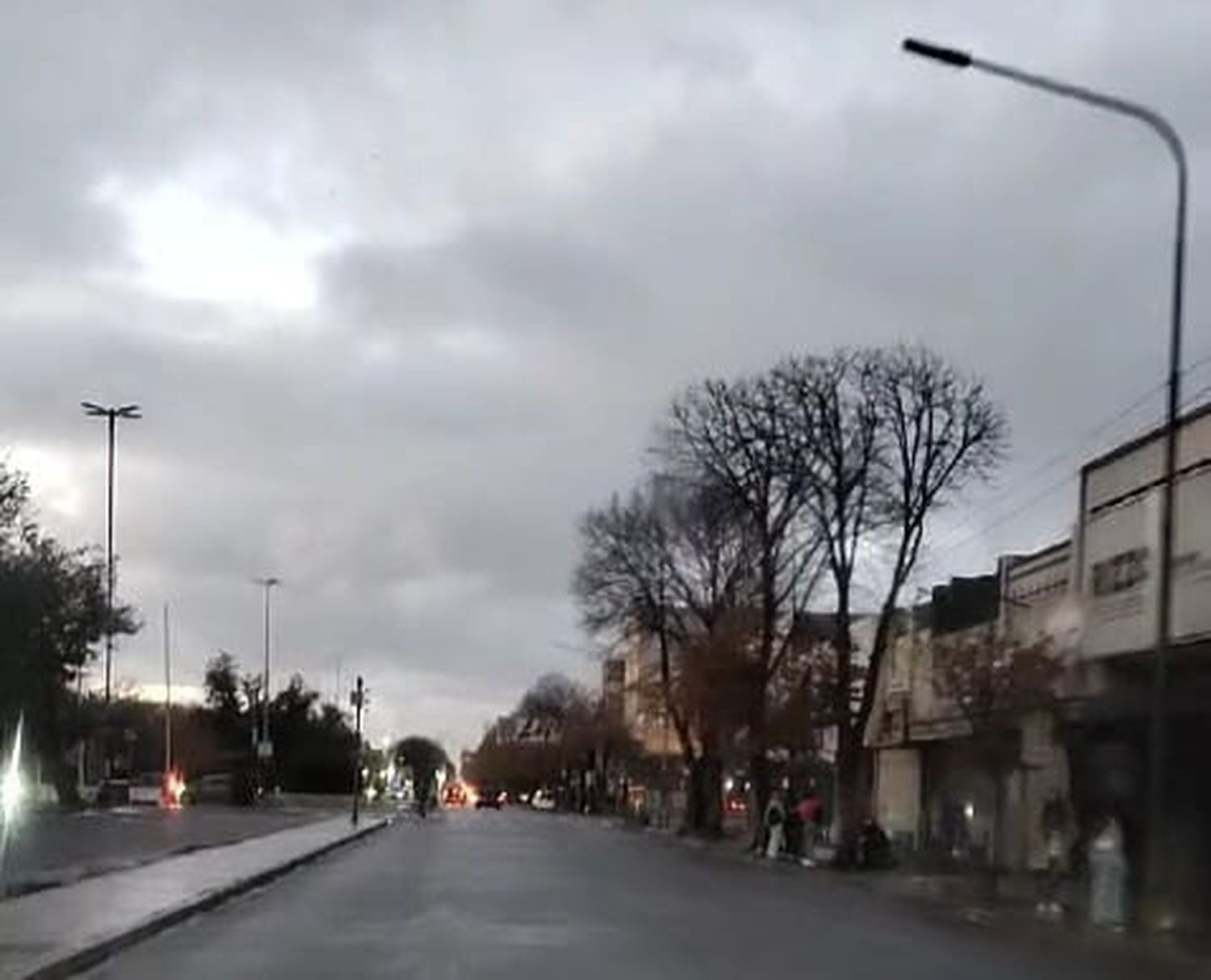 Corte de energía eléctrica. En una parte del centro de Necochea que afectó el normal funcionamiento del inicio de la mañana del martes