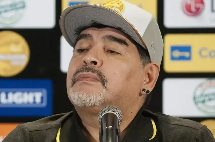 Internaron a Diego Armando Maradona