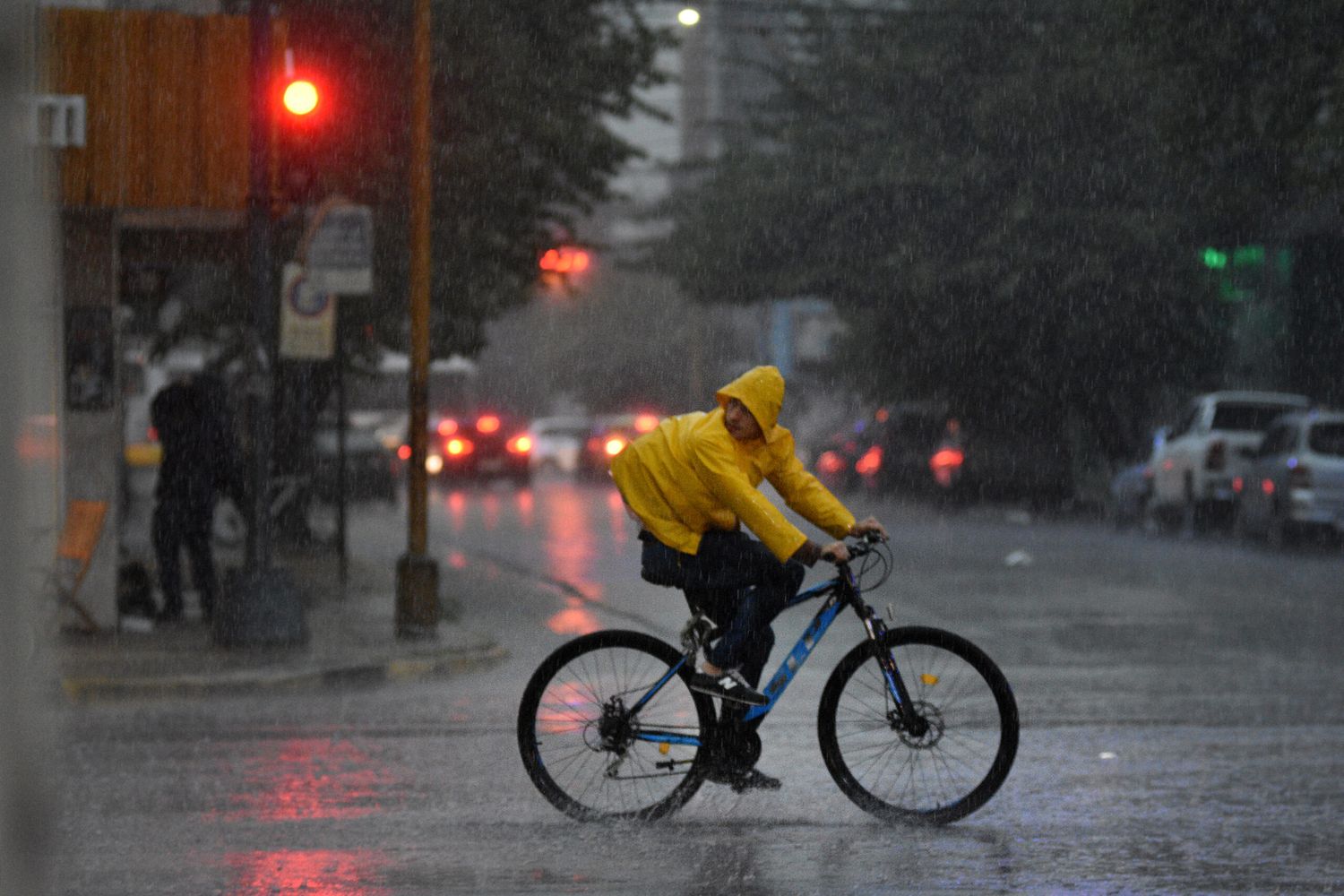 Martes lluvioso en la ciudad de Santa Fe